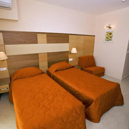 Hotel Briz - Sea Breeze Sluneční pobřeží